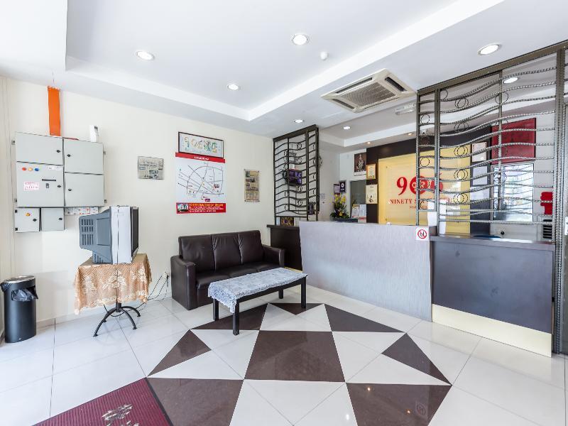 فندق Oyo 1155 906 Batu Berendam ملقا المظهر الخارجي الصورة